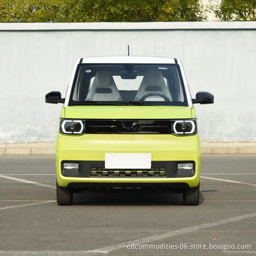 Wuling Hongguang Mini Free Style 120km 4seats EV Car